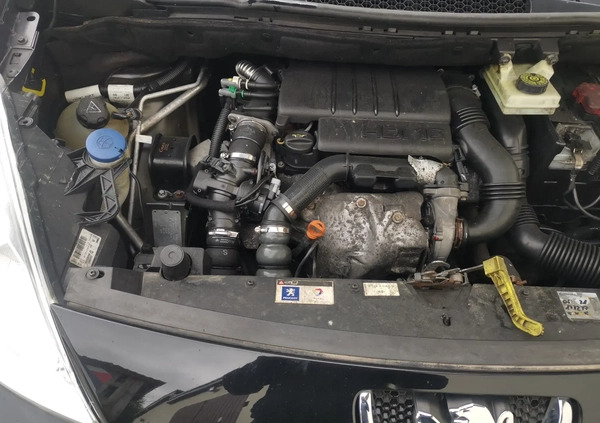 Peugeot Partner cena 23900 przebieg: 203940, rok produkcji 2010 z Giżycko małe 407